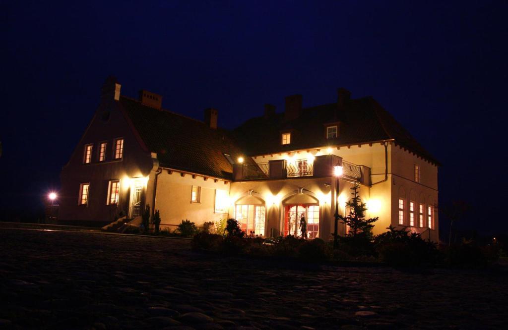 Gosciniec Rycerski Bed & Breakfast Paprotki Dış mekan fotoğraf