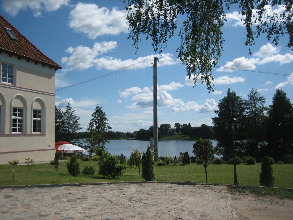 Gosciniec Rycerski Bed & Breakfast Paprotki Dış mekan fotoğraf